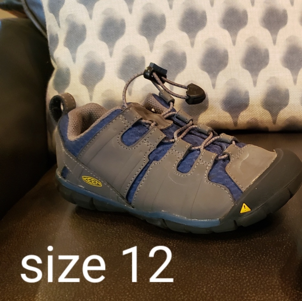 Keen toddler boy shoes